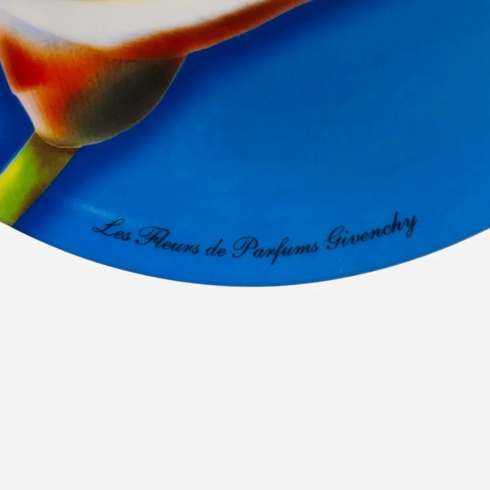 Vintage Set 3 GIVENCHY Parfums 2003 Paris Porcelain Dessert Plates Flowers 8” - Picture 8 of 12